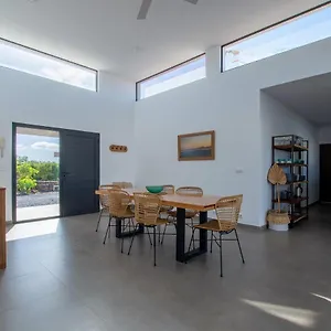 Ferienhaus North Shore Villas, Makai, Heated & Shared Pool, Lajares